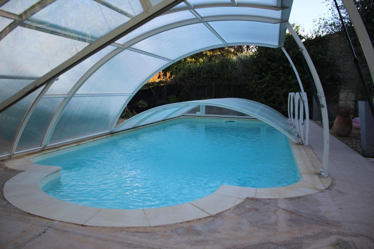 Philippe & Marie, A Louer Petite Chambre Chez L'Habitant Avec Terrasse Dans Villa, Au Pied Du Luberon คุคุรง ภายนอก รูปภาพ