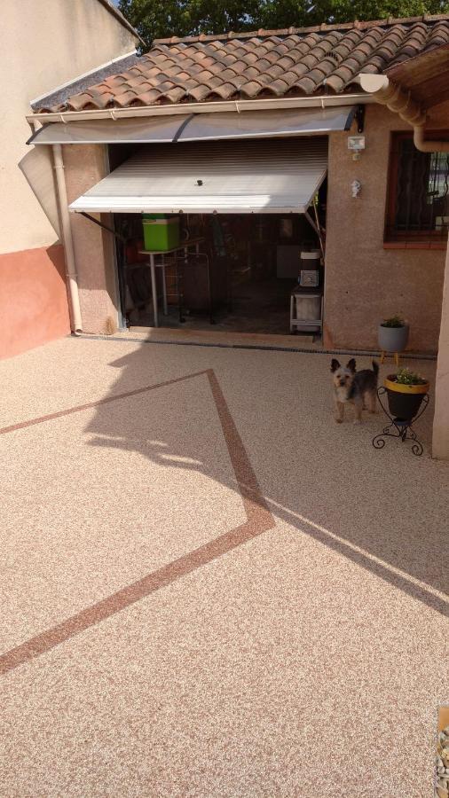 Philippe & Marie, A Louer Petite Chambre Chez L'Habitant Avec Terrasse Dans Villa, Au Pied Du Luberon คุคุรง ภายนอก รูปภาพ